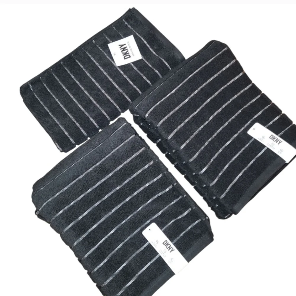 💕NWT DKNY WASHCLOTH SET💕4 PACK💕 - Picture 5 of 5